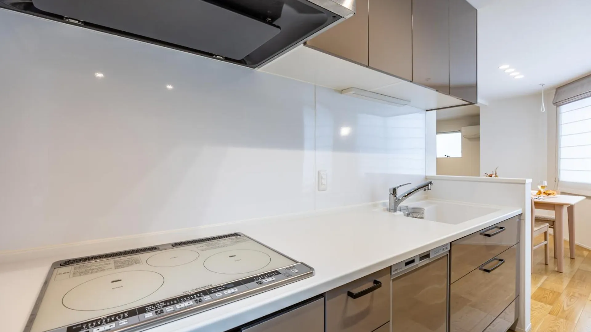 Modern Japan 東京浅草 East Apartment Tokyo